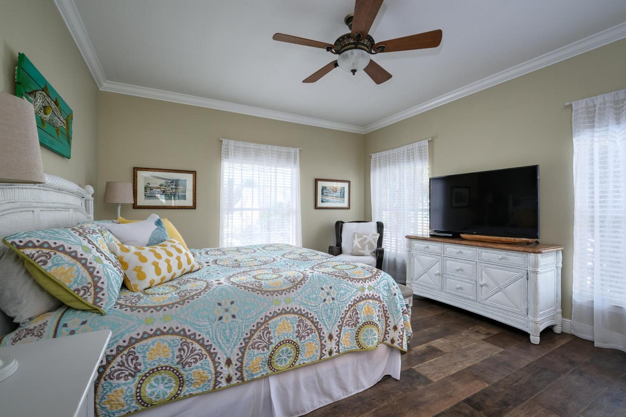 Hibiscus Hideaway Condo Walk To Historic Bridge St Bradenton Beach Exterior photo
